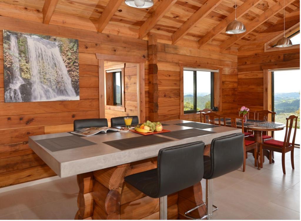 Fern Ridge Hideaway Villa Victoria Valley Rum bild